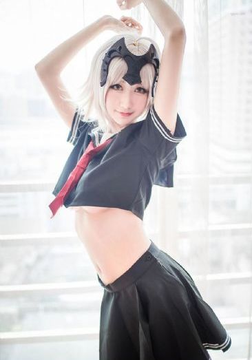 年轻的秘书_蓝光手机免费观看完整