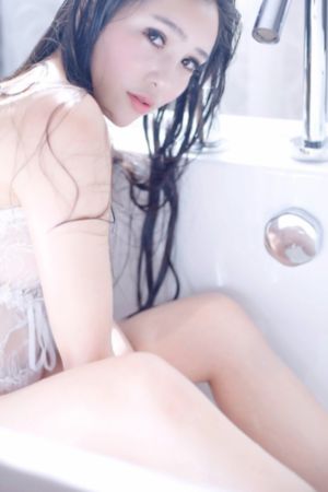 日韩男针织衫圆领_超清免费高清观看