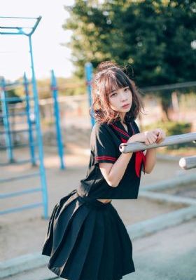 欧美时尚春夏街拍男_BD日韩电影在线