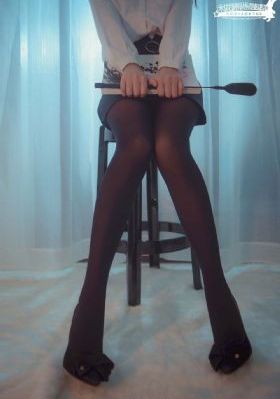qq头像女生欧美范红唇_国产剧影视在线观看