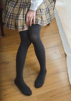 美女文胸视频_高清在线手机播放