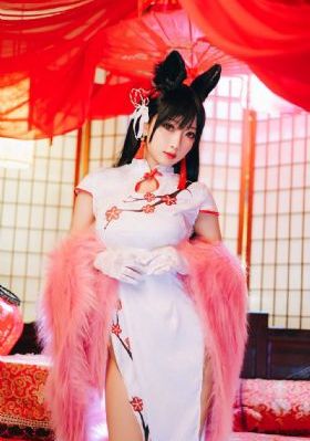 电脑壁纸欧美美女_超清天堂在线
