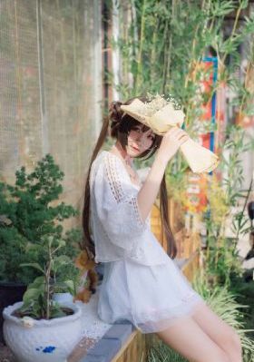 日韩欧美校服_国产剧电影免费在线