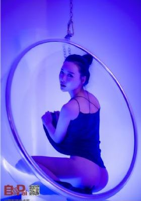 欧美水中美女摄影_BD神马影院在线