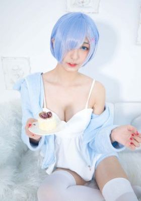 欧美大胆西西下体艺术图片_西瓜视频免费观看